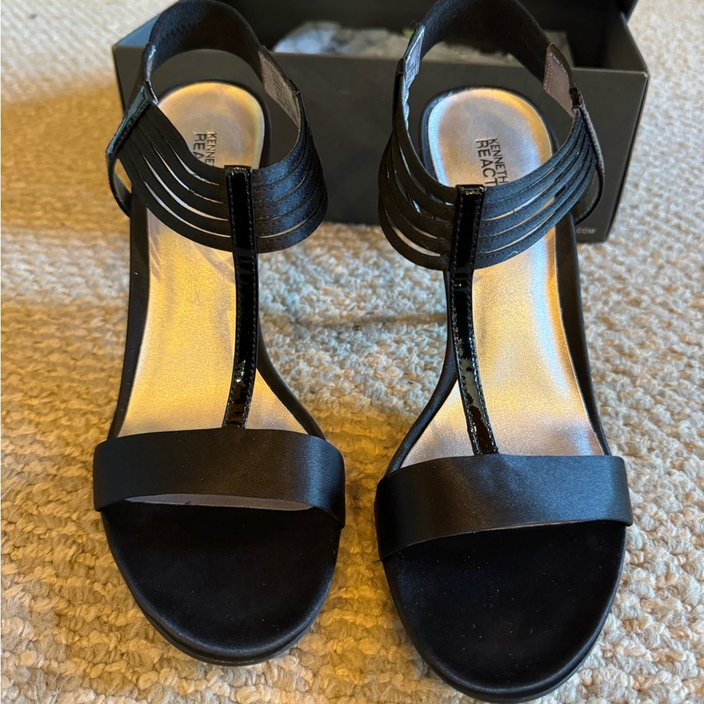 Kenneth Cole heels